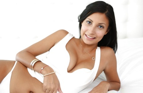 huge boobs note hd photo