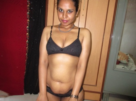 big desi boobs amateur nice img